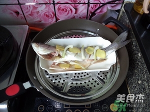 鱸魚蒸多長時(shí)間？鱸魚怎么蒸？