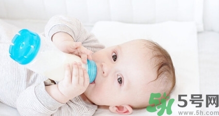 新生兒奶粉怎么選？奶粉哪種好？