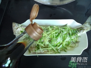 鱸魚蒸多長時(shí)間？鱸魚怎么蒸？