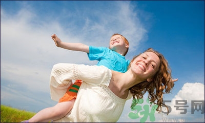 父親對(duì)孩子的影響有多大？父親對(duì)孩子的陪伴重要嗎？