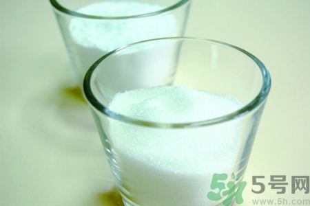 小蘇打真的可以美白牙齒嗎？小蘇怎樣美白牙齒？