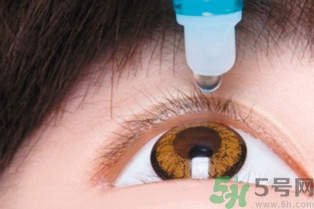 眼睛干澀是什么原因？眼睛干澀用什么眼藥水？