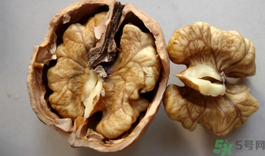 干核桃可以放冰箱嗎？干核桃放冰箱可以放多久？