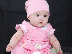 從胎動看男女準(zhǔn)嗎？胎動看男女準(zhǔn)確率高嗎？