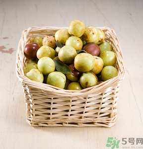 青棗和香蕉能一起吃嗎?青棗和香蕉一起吃好嗎 青棗和香蕉能一起吃嗎?青棗和香蕉一起吃好嗎