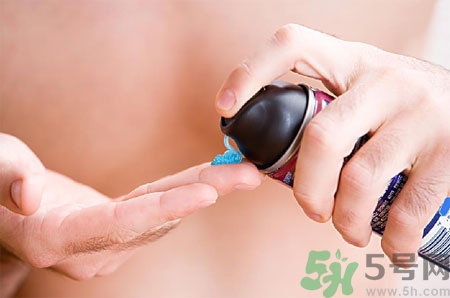 須后水有什么用?須后水和爽膚水區(qū)別 須后水有什么用?須后水和爽膚水區(qū)別