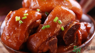 吃豬蹄會(huì)發(fā)胖嗎？晚上吃豬蹄會(huì)發(fā)胖嗎？