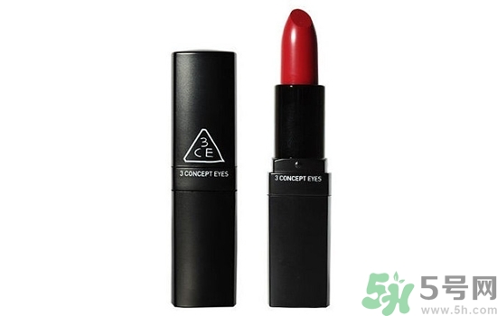 復(fù)古妝搭配什么顏色口紅好看？復(fù)古口紅推薦