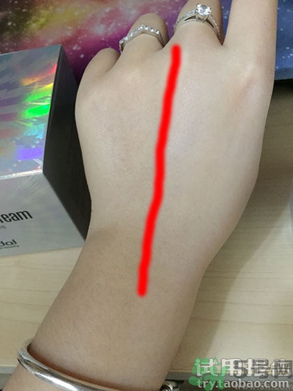 素顏霜和氣墊哪個好？素顏霜和氣墊bb哪個好？