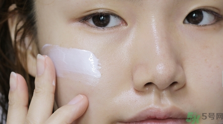 芭妮蘭素顏霜怎么樣？芭妮蘭素顏霜好用嗎？