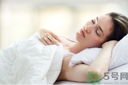 如何知道自己是否宮寒？怎么判斷自己是否宮寒？