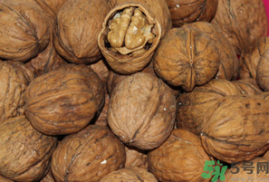 帶殼核桃能放多久？帶殼核桃保質(zhì)期