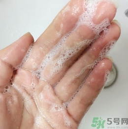 一葉子酪梨水乳多少錢?一葉子酪梨水乳專柜價(jià)格 一葉子酪梨水乳多少錢?一葉子酪梨水乳專柜價(jià)格