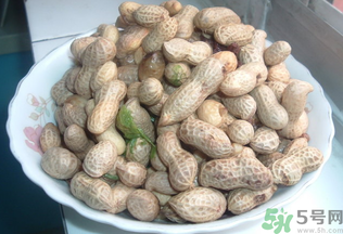 新鮮的花生怎么煮好吃？新鮮花生煮多久？