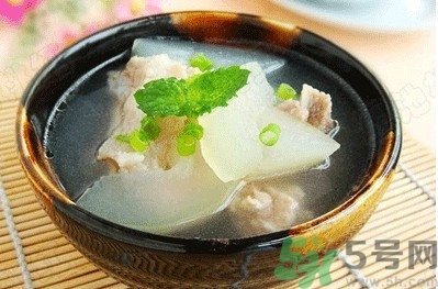 入秋喝什么湯最好？秋季養(yǎng)生湯有哪些？