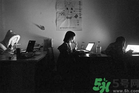 熬夜對青少年有什么影響？熬夜對青少年的危害是什么？