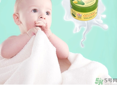 爽身粉什么牌子好？爽身粉和痱子粉的區(qū)別