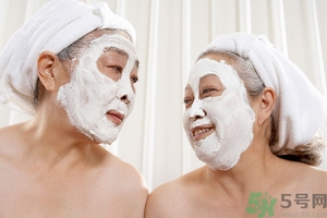 秋天敷什么面膜最好？秋天用什么面膜好？
