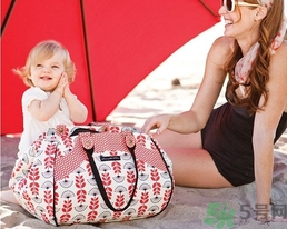 媽媽包哪個(gè)牌子好？媽媽包里面裝什么必備