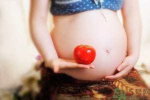 孕期掉頭發(fā)很厲害怎么辦？孕期掉頭發(fā)怎么辦？