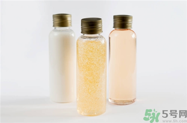 甘油直接擦臉好嗎？甘油可以直接涂臉上嗎？