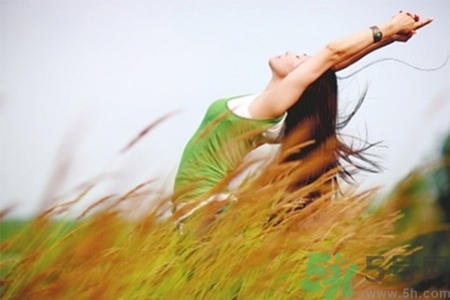 掉頭發(fā)需要檢查什么？脫發(fā)需要做什么檢查？