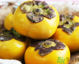 硬柿子不能和什么一起吃？吃硬柿子不能吃什么？