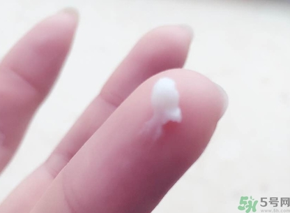 ahc黃金眼霜怎么用？ahc黃金眼霜使用方法