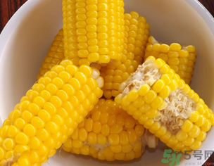 老玉米煮多長時(shí)間？老玉米怎么煮？