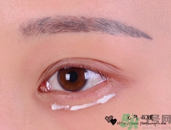 ahc黃金眼霜怎么用？ahc黃金眼霜使用方法