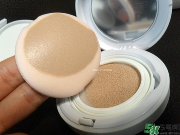 vant氣墊cc黑色和白色哪款好？vant36.5氣墊cc黑色和白色區(qū)別