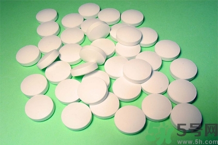 緊急避孕藥多久吃一次好？吃多了緊急避孕藥會怎么樣？