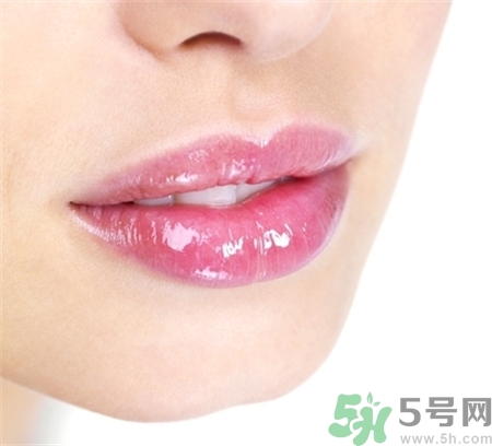 自體脂肪豐唇多久恢復(fù)?自體脂肪豐唇能維持多久? 自體脂肪豐唇多久恢復(fù)?自體脂肪豐唇能維持多久?