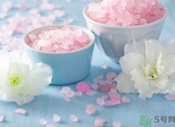 浴鹽可以天天用嗎？浴鹽多久用一次？