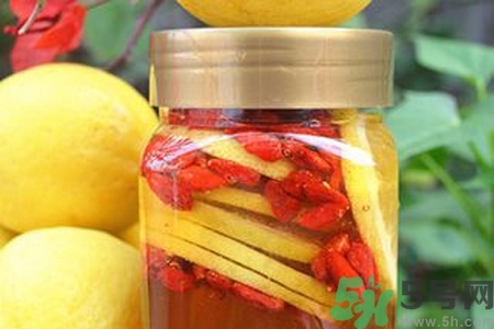 寒露喝什么茶好？寒露喝什么茶最養(yǎng)生？