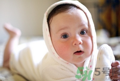 新生兒濕疹怎么引起的？新生兒濕疹如何處理？