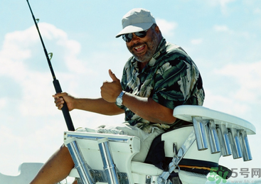 十月份怎么釣魚(yú)？十月份釣魚(yú)好釣嗎？