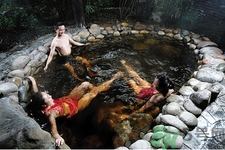 患風寒能泡溫泉嗎？患風寒適合泡溫泉嗎？