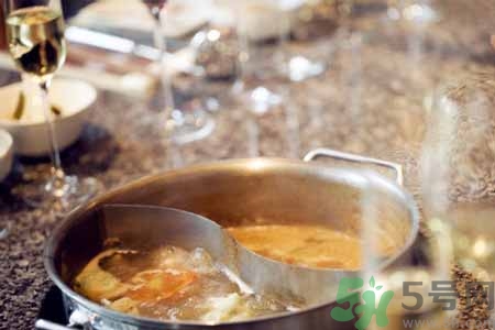 吃火鍋喝啤酒會胖嗎？吃火鍋喝啤酒胖了怎么辦？