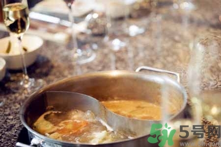 吃火鍋能喝啤酒嗎？吃火鍋喝啤酒對身體好嗎？