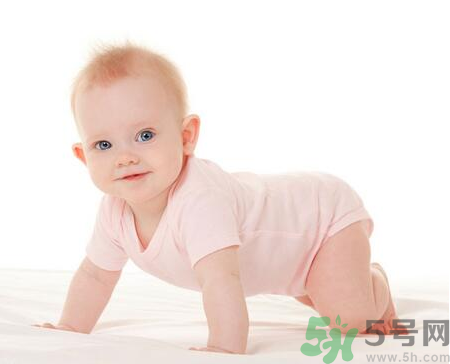 十月份寶寶穿什么衣服？十月份嬰兒穿什么衣服？