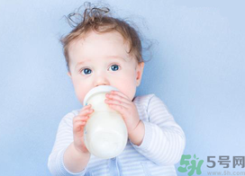 嬰兒秋天拉肚子怎么辦？秋天嬰兒拉肚子怎么辦？