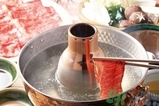 吃火鍋太辣胃難受怎么回事？吃火鍋太辣胃難受怎么辦？