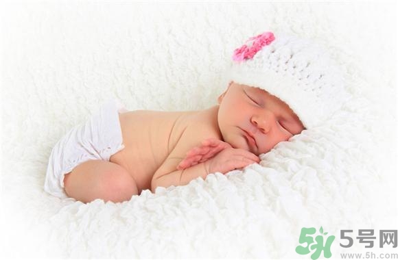 新生兒為什么那么丑？新生兒越丑越好嗎？