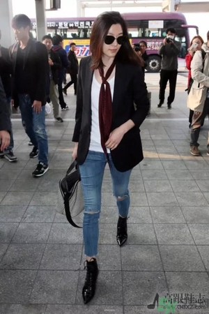 十月可以穿靴子嗎？十月靴子搭配