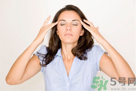 過度疲勞會導(dǎo)致月經(jīng)推遲嗎？過度勞累月經(jīng)推遲怎么辦？