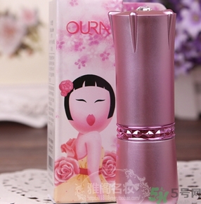 oura馬油唇膏好用嗎？愛(ài)茉莉oura馬油唇膏顏色區(qū)別