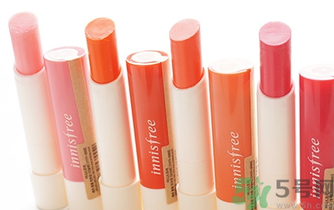 悅詩(shī)風(fēng)吟花瓣唇膏多少錢(qián)?悅詩(shī)風(fēng)吟花瓣唇膏專柜價(jià)格