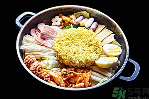 吃火鍋嘔吐怎么辦？吃火鍋吐了怎么辦？