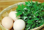 艾葉煮雞蛋有什么作用？痛經(jīng)能吃艾葉煮雞蛋嗎？